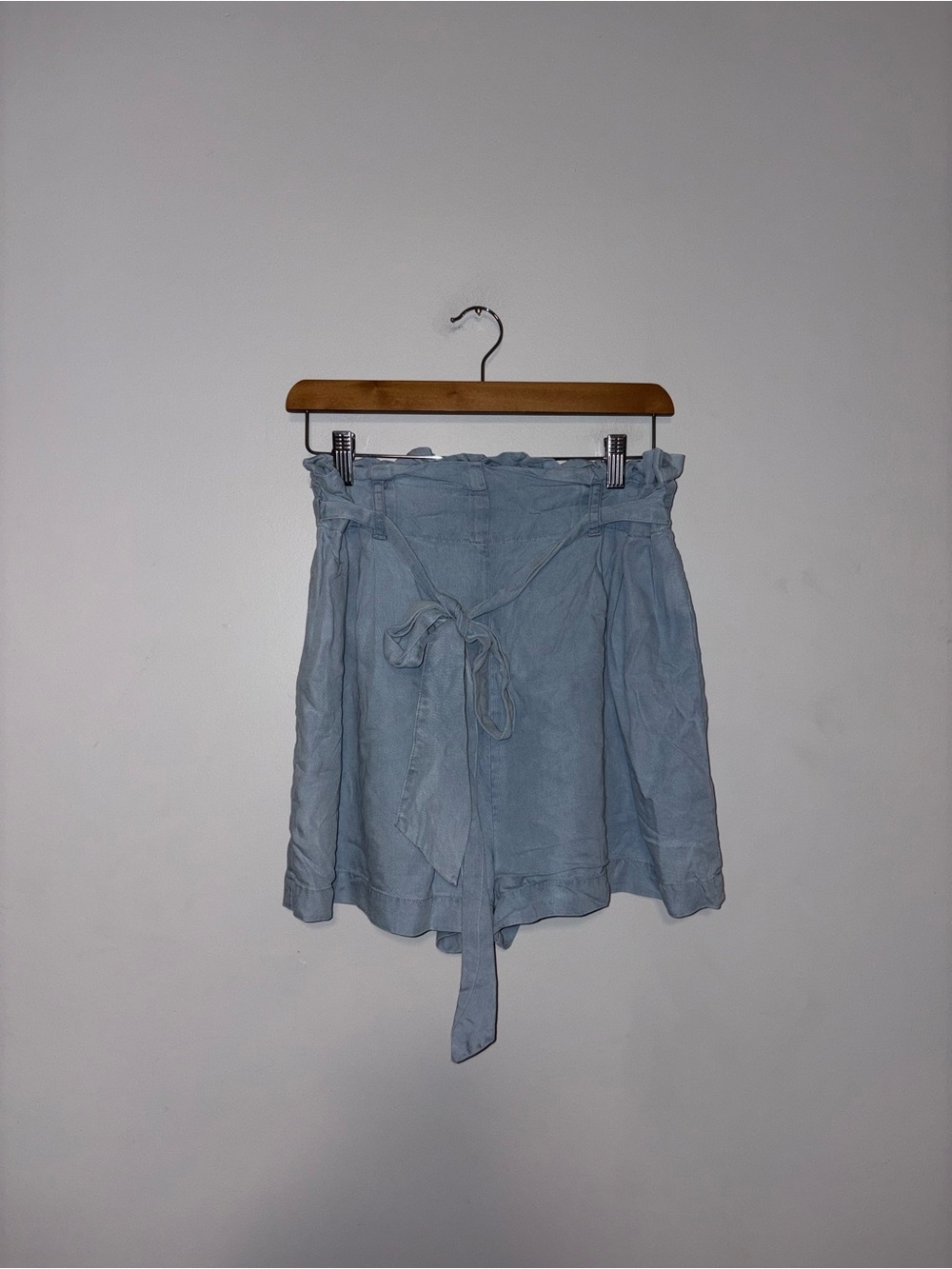 Jackson Rowe • Blue Belted Shorts (NWOT)
